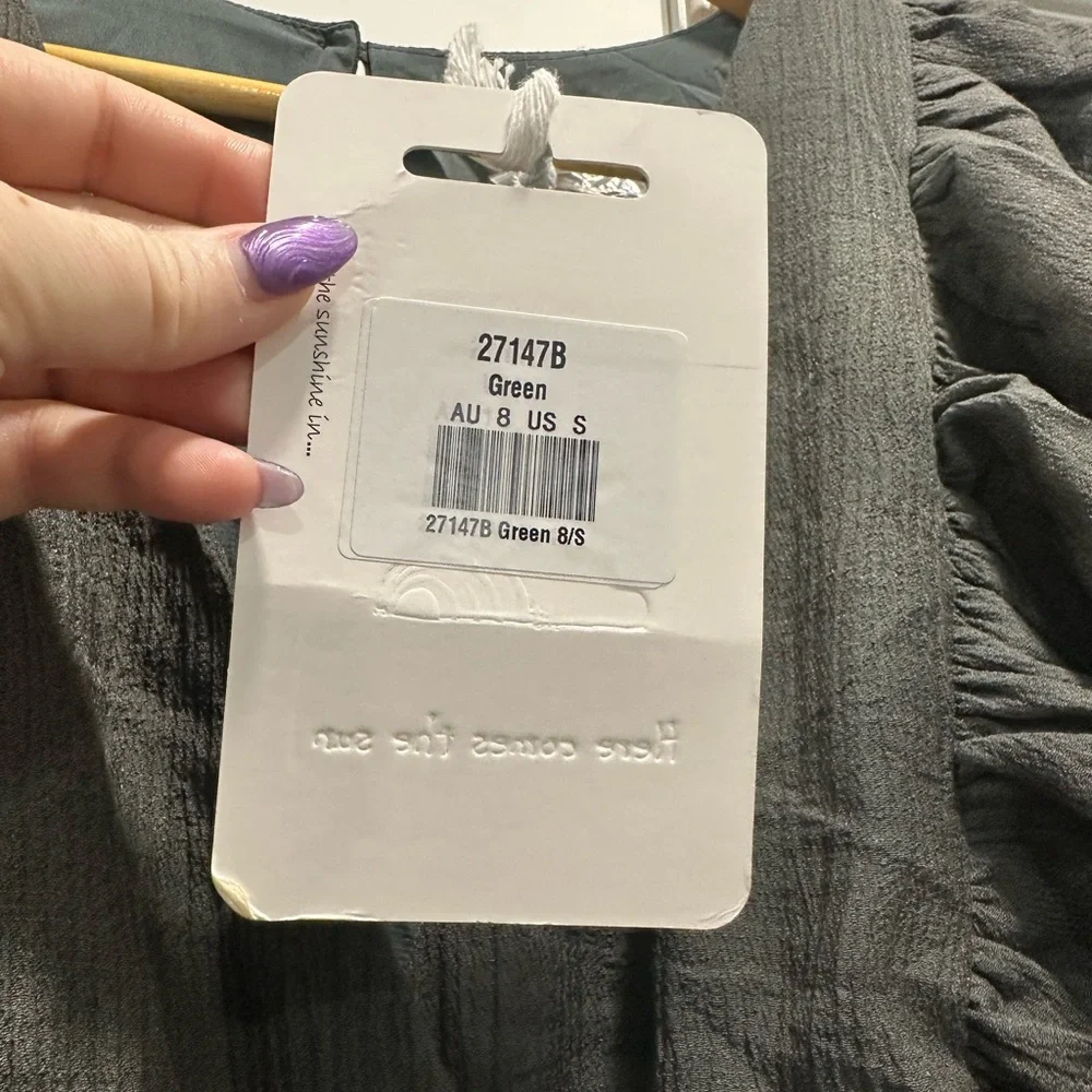 Elegant Tied Ruffled Mini Dress in Green - Size Small - Picture 6 of 13